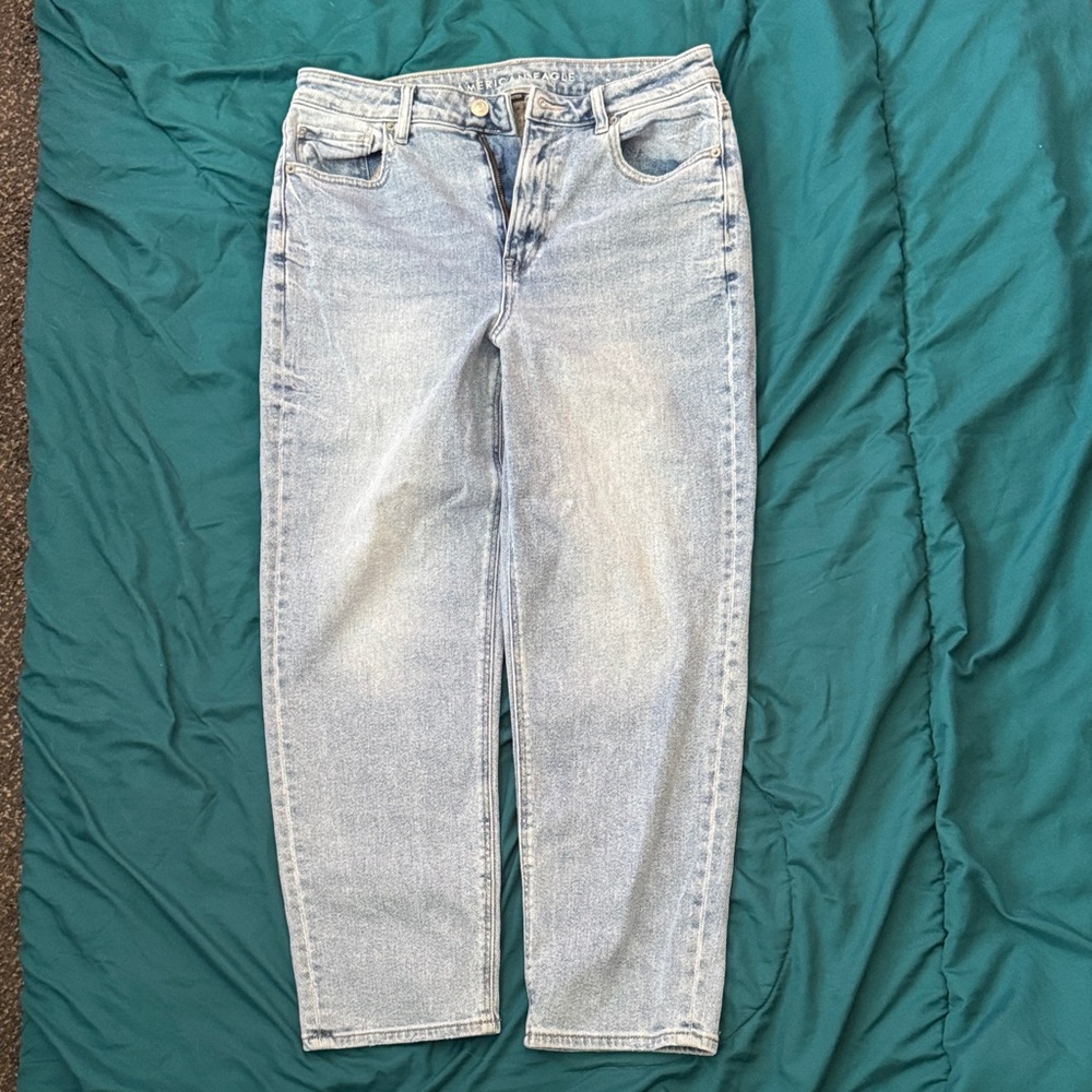 American Eagle Outfitters Light Blue Straight Leg Jeans